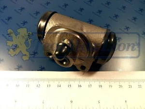 Cylindre de roue AR Lockheed 1" = 25,4 mm Peugeot 203 Q3A D3A D4A->1.084.034 - Picture 1 of 5