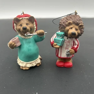 1994 Set 2 Hallmark Andenken Ornamente Mama und Papa werden Lenden, werdende Eltern - Bild 1 von 12