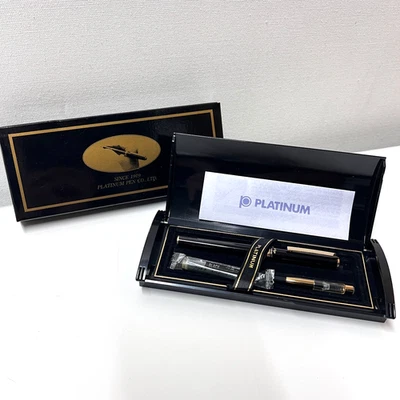 Pluma Estilográfica Platinum Belage Negra con Borde Dorado - 14k Música Nuevo en Caja Foto 1 de 4
