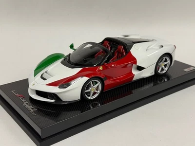 1/18 MR Collection Ferrari LaFerrari Apert Italian Flag collection Carbon BO158 - Image 1 of 4