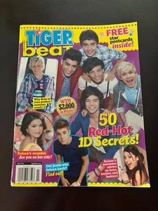 Tiger Beat Teen Magazine July 2013 W/ Rare Taylor Swift Postcard Uncut - Picture 1 of 2