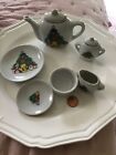 Childs  Teaset  ChinaChristmas 8 Pieces