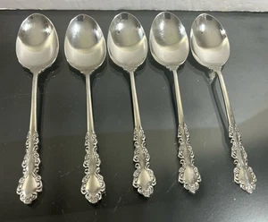 5 CUCCHIAINI ZUPPA Oneida inox shelley cimelio cubo floreale 6 5/8" spedizione gratuita - Foto 1 di 7