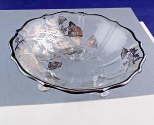 Silver City FLANDERN 6,75" 3-Fuß Bonboniere, Sterling Overlay Mohnblumen - Bild 1 von 6