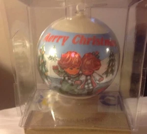 Hummlewerk Redhead Skaters Satin Ornament 1980 - Picture 1 of 4