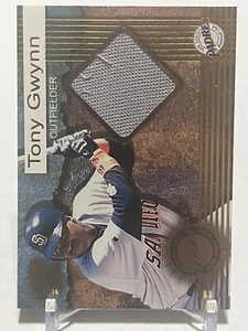 2001 Pacific Tony Gwynn Authentic Game Used Jersey - Picture 1 of 2
