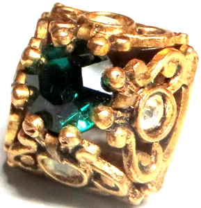 ELEGANT ANTIQUE FRENCH PIERCED GILT BRASS BUTTON w/EMERALD & DIAMOND PASTE GLASS - Picture 1 of 5