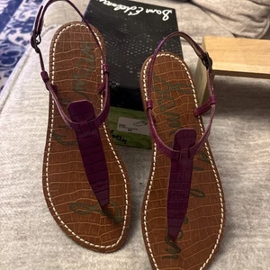 Sandalias Sam Edelman 8 Nuevas Gigi Púrpura Cocodrilo Vegano - Imagen 1 de 8