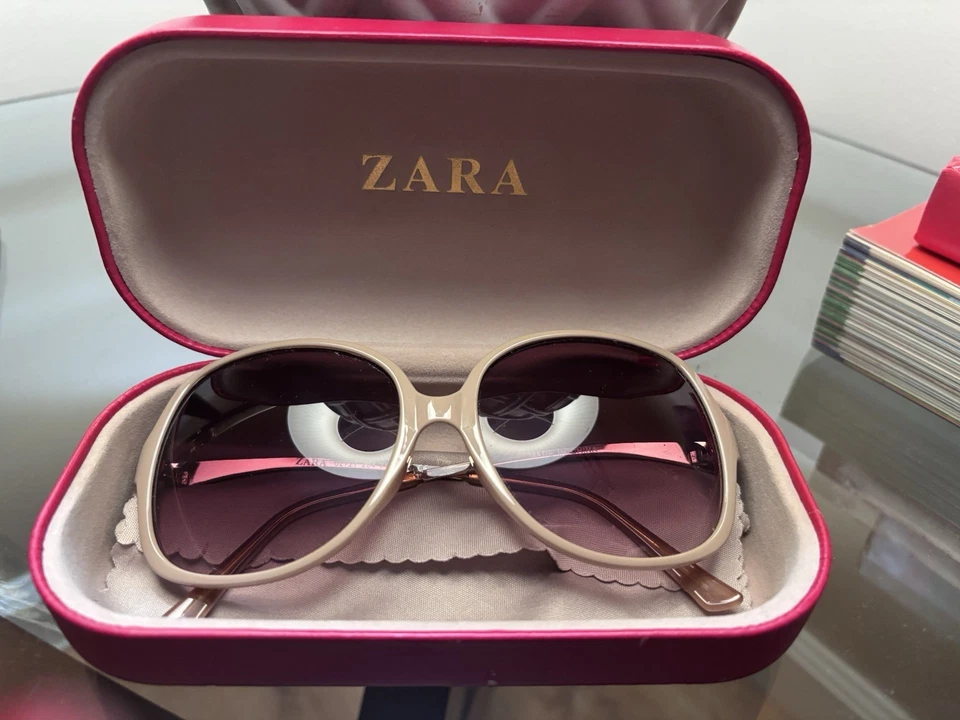 Óculos de sol vintage anos 90 Zara - Imagem 1 de 4