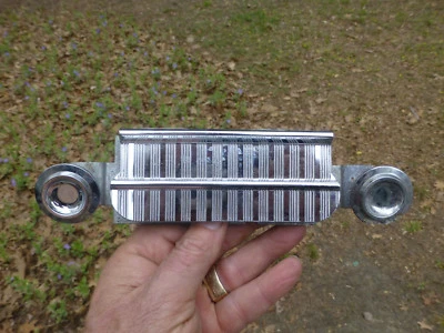 Mercury Monterey 1962 radio eliminación y placa de respaldo tablero de instrumentos  Foto 1 de 4