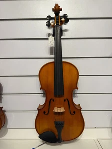 Hidersine Vivente 16" Viola with bow and case - Picture 1 of 2