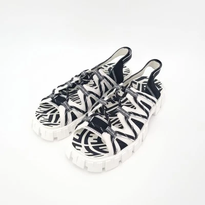 Sandalias Fendi con correa con logotipo 76031750 Foto 1 de 4