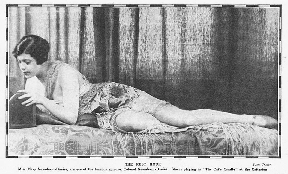 MARY NEWNHAM-DAVIES in The Cat's Cradle at Criterion Theatre Antique Print 1926 - image 1 of 1