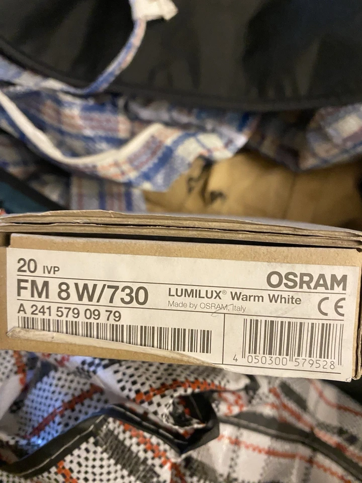 20*OSRAM Leuchtstofflampe T2 FM 8W/730 7mm Stabform mit W4.3x8,5d Sockel LUMILUX - Bild 1 von 1