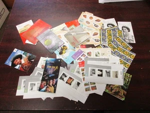 Sellos de tarifa permanente de Canadá, 750, mini hojas y folletos, como nuevos NH - Imagen 1 de 2