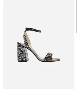 Sandalias de tacón Betsey Johnson Jet estampado de serpiente estrás talla 7 NUEVAS VER DESCRIPCIÓN - Imagen 1 de 7