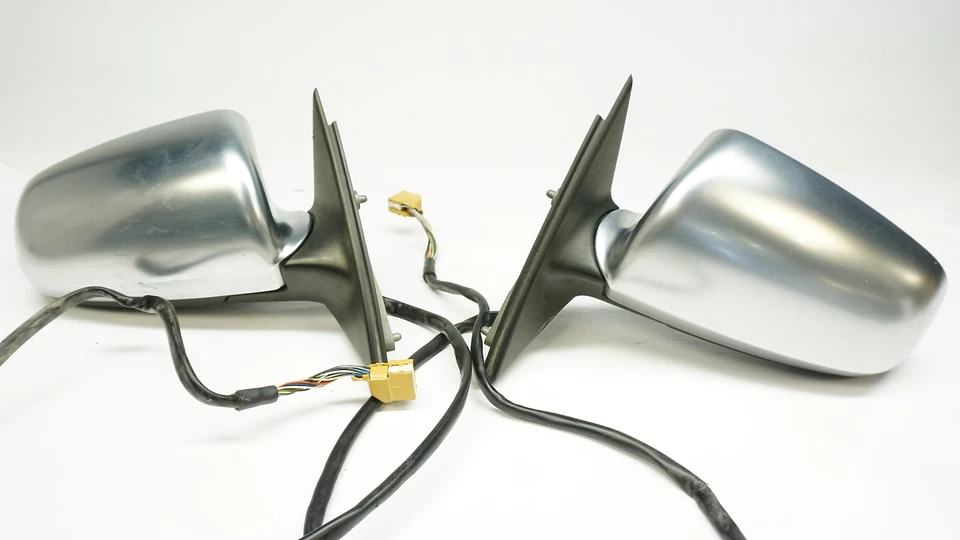 Juego de montaje de espejo retrovisor cromado Audi S4 2004 2005 2006 2007 2008 Foto 1 de 4