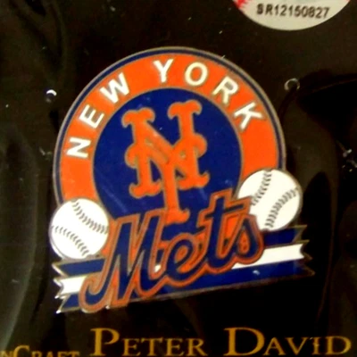 NEw York Mets NY logo name 2 baseballs lapel pin balls MLB 2009 - Image 1 of 4