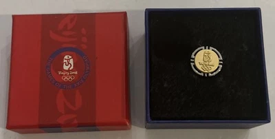 2008 Beijing Olympics Official Pin in Box - Image 1 of 4