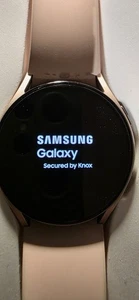 Samsung Galaxy Watch5 40mm Aluminiumgehäuse mit Sportarmband - Pink Gold (LTE) - Bild 1 von 8
