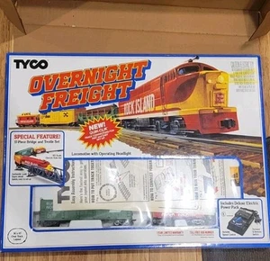 Vintage Tyco Overnight Freight Oval HO Electric Train Set NIB - Picture 1 of 7