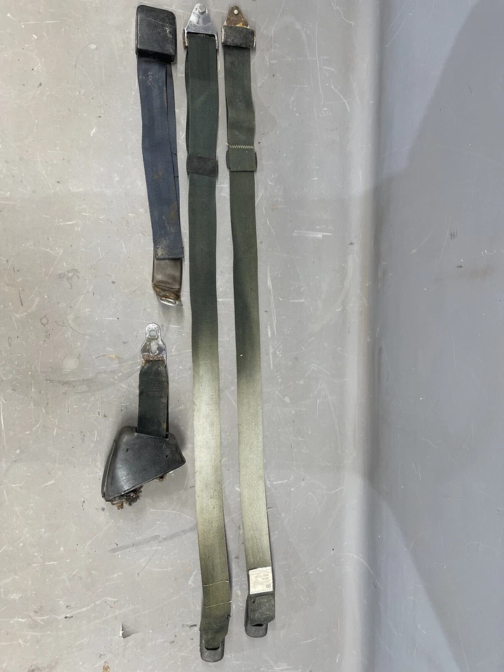 Cinturón de seguridad Chevelle Cutlass 1971-1974 retractor GTO 442 Malibu Foto 1 de 4