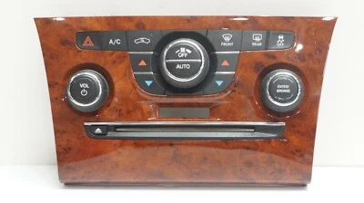 Chrysler 300 2012 radio placa frontal calentador automático OEM 1VH35AAAB Foto 1 de 4