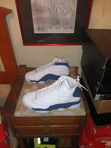 Size 10.5 - Air Jordan 13 Retro Midnight Navy - Picture 1 of 9