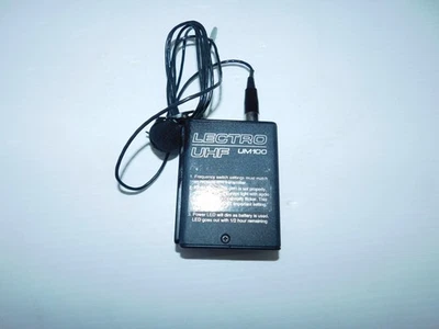 LECTROSONICS UM100 LECTRO UM100 UHF BLOCK 28 (LSB40) - Image 1 of 4