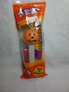Halloween PEZ, Glow in the Dark Pumpkin, Still sealed In Orig Pkg 2003 (T2 - Picture 1 of 3