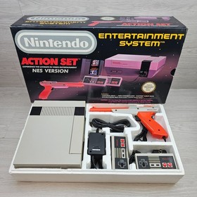 Nintendo NES Action Set Boxed Console + 2 Controllers & Zapper - PAL Tested