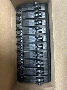 (10 pz) Qo2020/qo2020c 20a Twin Breaker senza gancio quadrato D NUOVO - Foto 1 di 2