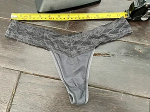 Vintage Victorias Secret Low Rise Thong Gray Lace Waist Cotton Panty Sz S π - Picture 1 of 7