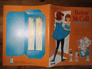 Muñecas de papel Betsy McCall 1965 edición autorizada sin cortar originales - Imagen 1 de 16