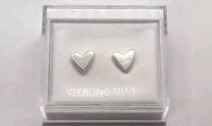 Nuevos Pendientes PLATA ESTERLINA 925 CORAZÓN STUD Pulido Brillante 7x7mm - Imagen 1 de 12