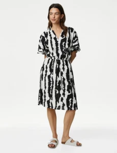 M&S Linen Rich V Neck Printed Swing Dress Plus Size 24 Reg BNWT - Picture 1 of 4