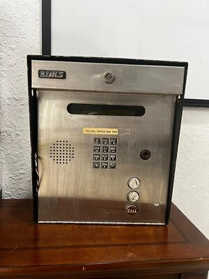 DoorKing 1835-080 Commercial Telephone Entry and Access Control System - Image 1 of 4