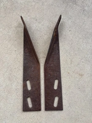 Cadillac 1955 cupé Deville soportes de parachoques delantero Foto 1 de 4