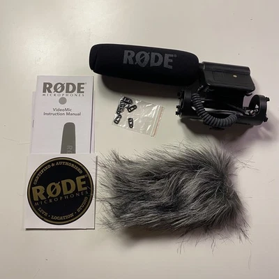 Rode VideoMic N3594 Directional Video Condenser Mic w/ Wind Cover & Retail Box - Image 1 of 4