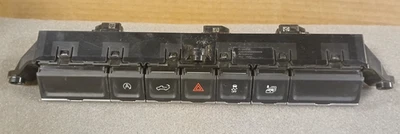 2019-2024 GMC Sierra 1500 Dash Control Panel Hazard Traction OEM 84168736 - Image 1 of 4