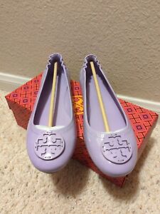 Tory Burch Patent Ballerinas Lavendelwolke Gr. 8,5 unverbindliche Preisempfehlung des Herstellers $ 228 lila lila Neu im Karton
