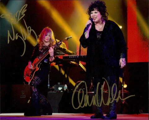 Heart (Ann & Nancy Wilson) signed 8x10 photo In-person Cover