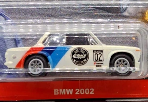 Hot Wheels Premium BMW 2002 weiß Auto Kultur echte Fahrer 4/5 - Bild 1 von 3