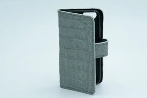 iPhone 6 Stylish Wallet (real crocodile skin) - Picture 1 of 6