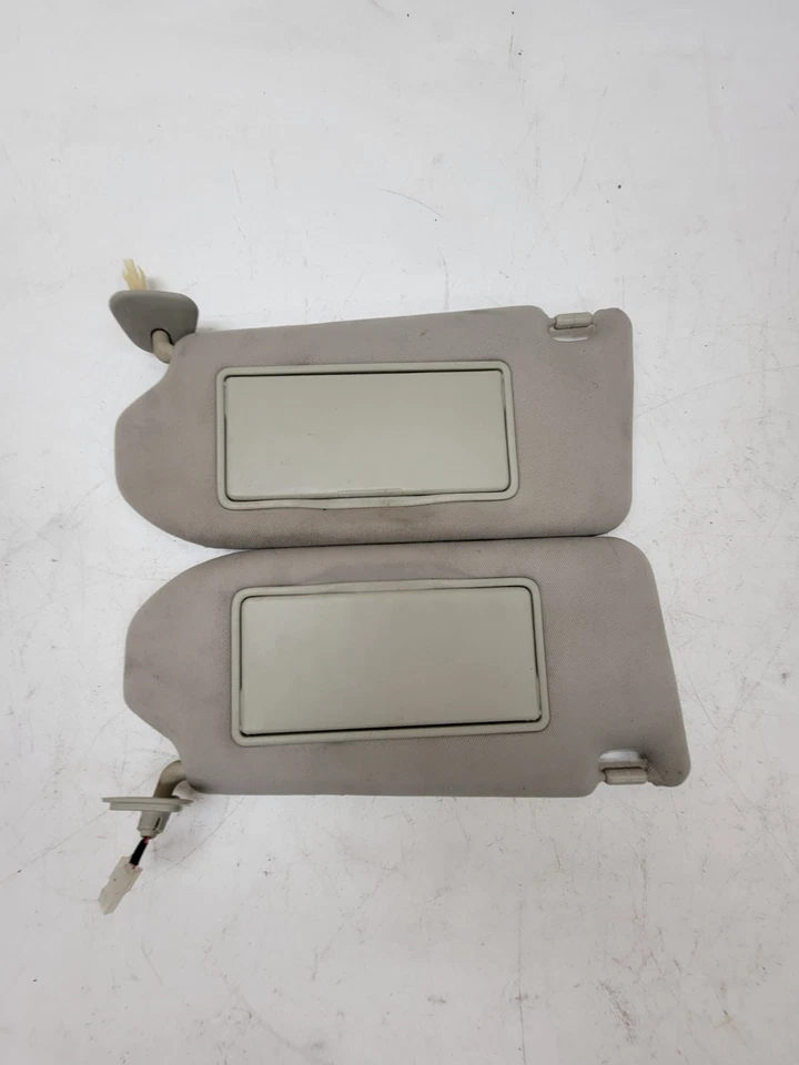 Infiniti G35 G37 2007-2013 conjunto de pares de parasoles laterales para conductor y pasajero Foto 1 de 4