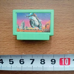 [Showa Retro] Famicom Cartridge Transforming Robot ②