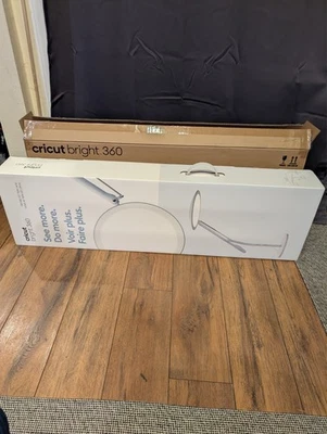 Cricut Bright 360 Ultimate LED Table Lamp New Sealed Craft Lamp Adjustable - Image 1 of 3