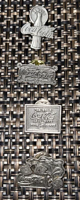 Lot Of 4 RARE Coca-Cola Vintage Collector Lapel Pin silver/pewter look 1995-1996 Foto 1 de 4