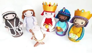 Handgemachte Krippefiguren Weihnachten – Heilige Drei Könige Maria Josef & Jesus - Bild 1 von 10