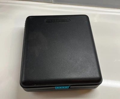 Estuche de transporte de almacenamiento rígido Laserline de 12 discos CD/DVD con bandejas de plástico duro Foto 1 de 4